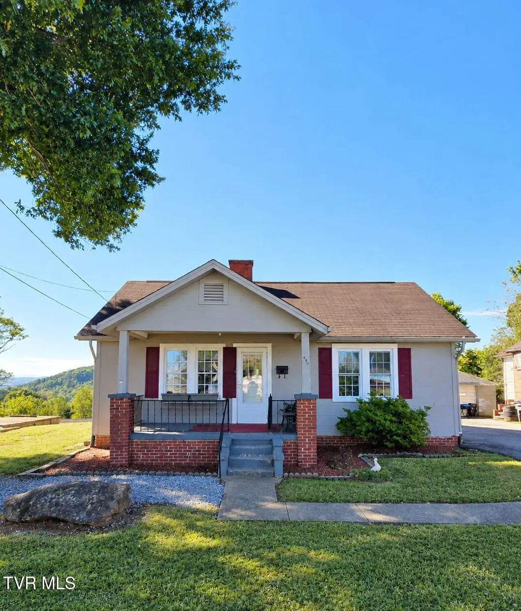436 Roan Street, Kingsport