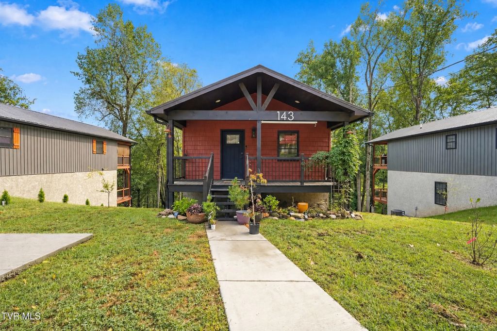143 Daniel Lane, Elizabethton
