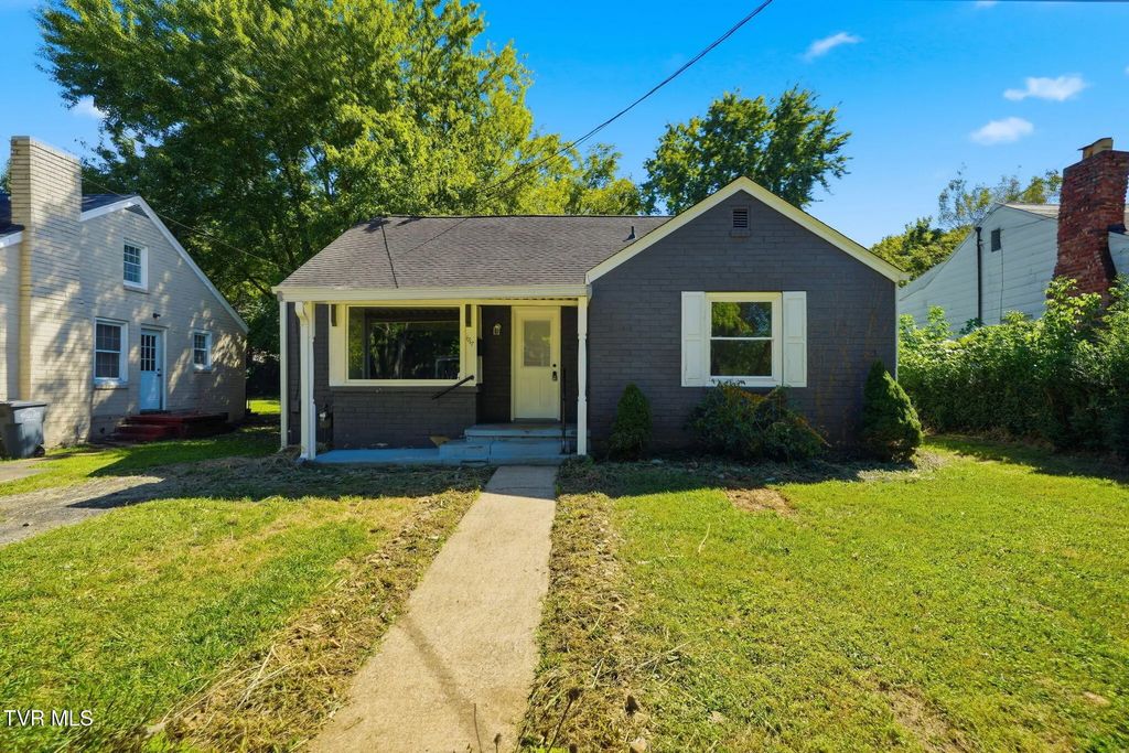 1717 Washington Avenue, Kingsport
