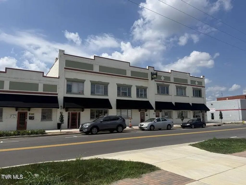 555 East Main Street 209, Kingsport