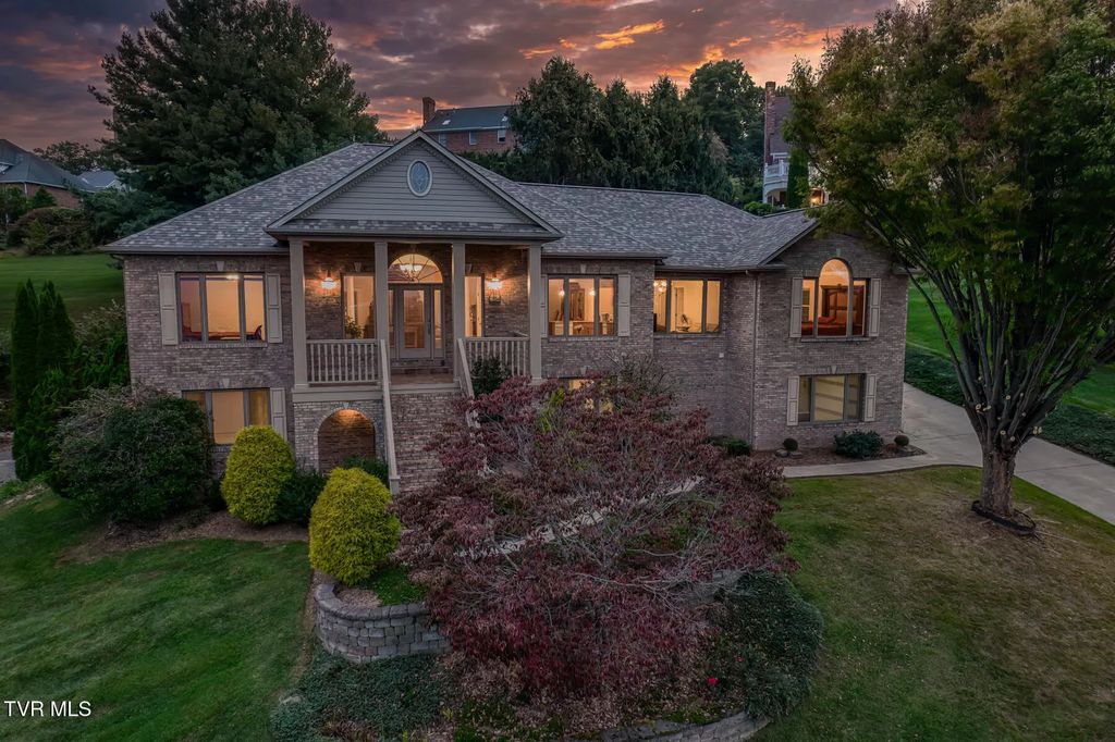 2304 Granite Drive, Johnson City
