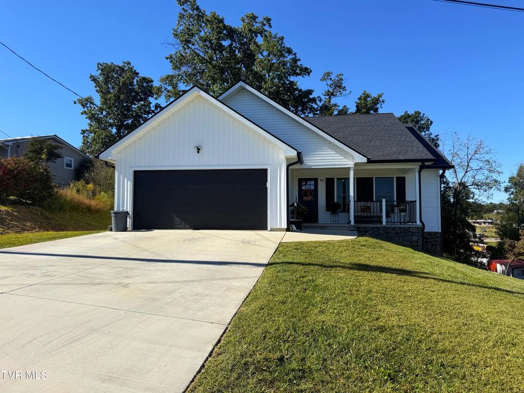 80 Polly Anna Drive, Mosheim