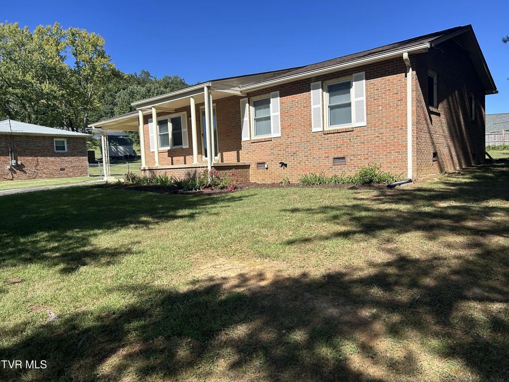 205 Sunset Boulevard, Greeneville