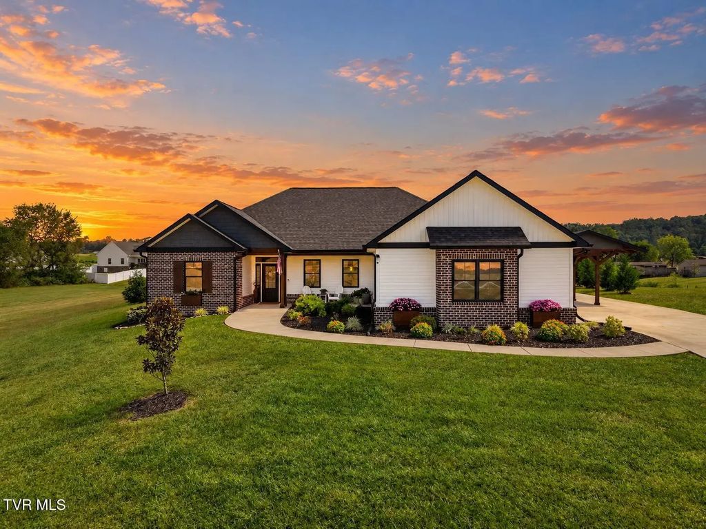 551 Pleasant Valley Road, Jonesborough