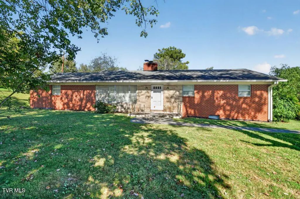 1423 Melinda Ferry Road, Bulls Gap