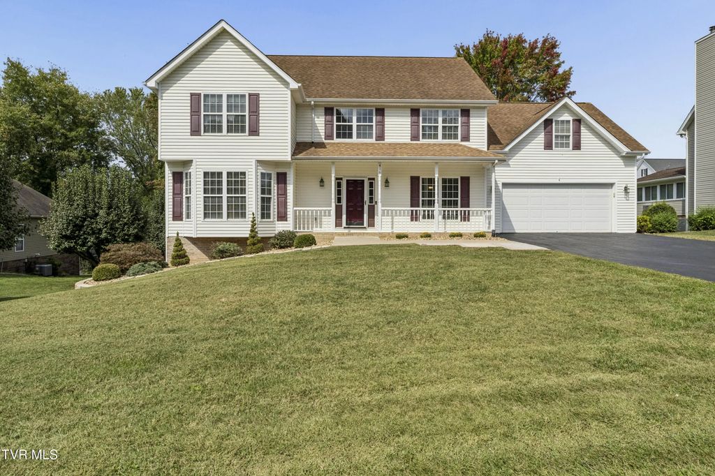 416 Logan Circle, Bluff City