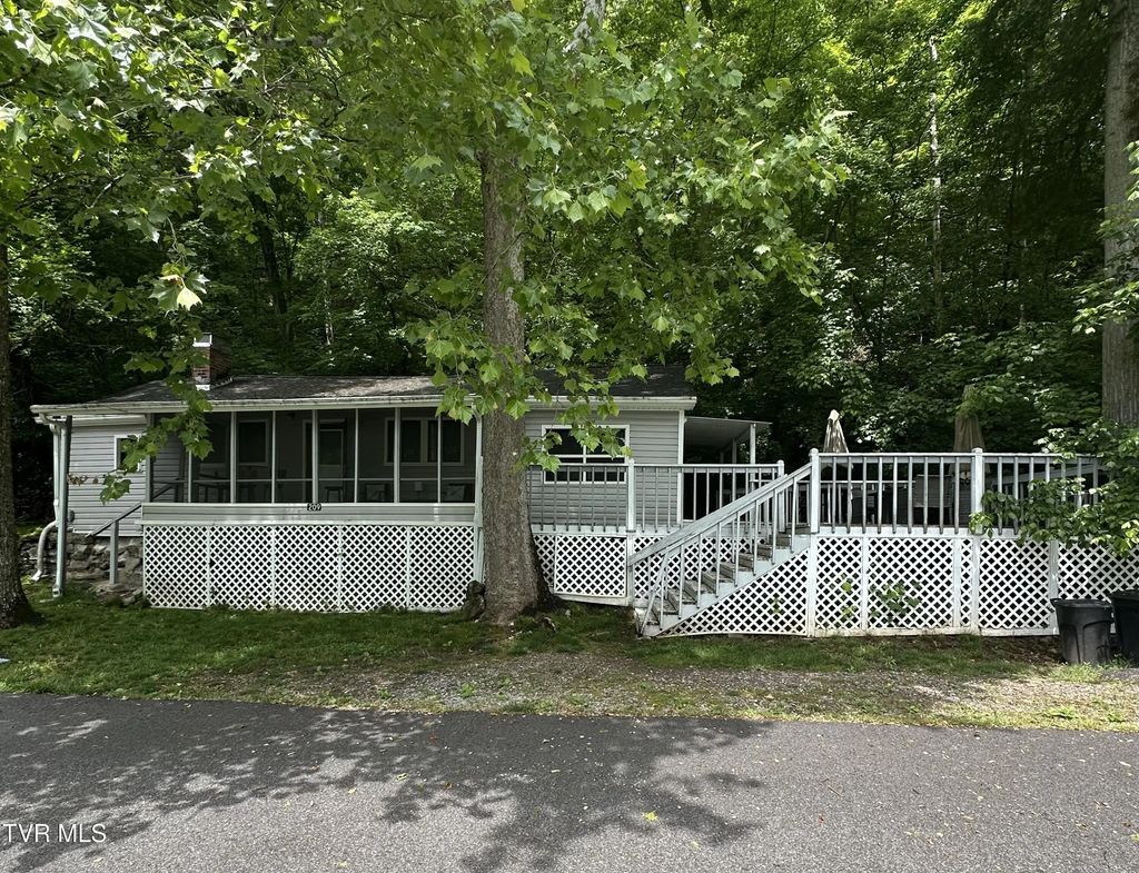 209 Robin Hood Lane, Gate City