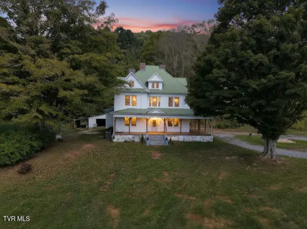 1380 Salina Road, North Tazewell