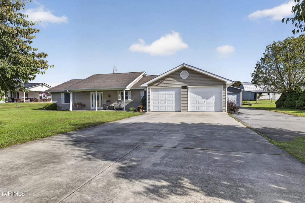 637 Violet Lane, Marion