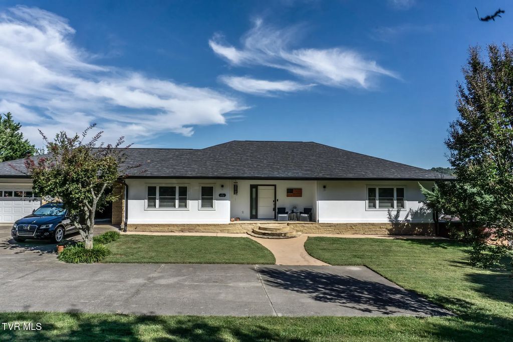 975 Boles Lane, Chuckey