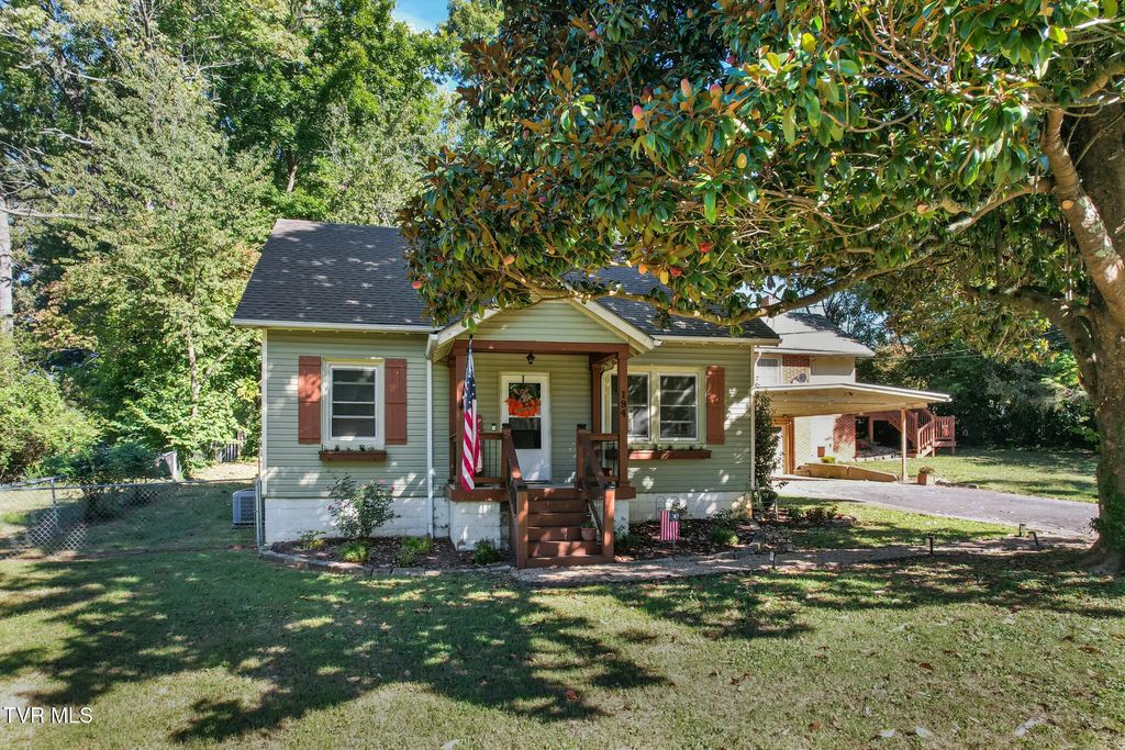 194 Woodland Drive, Johnson City