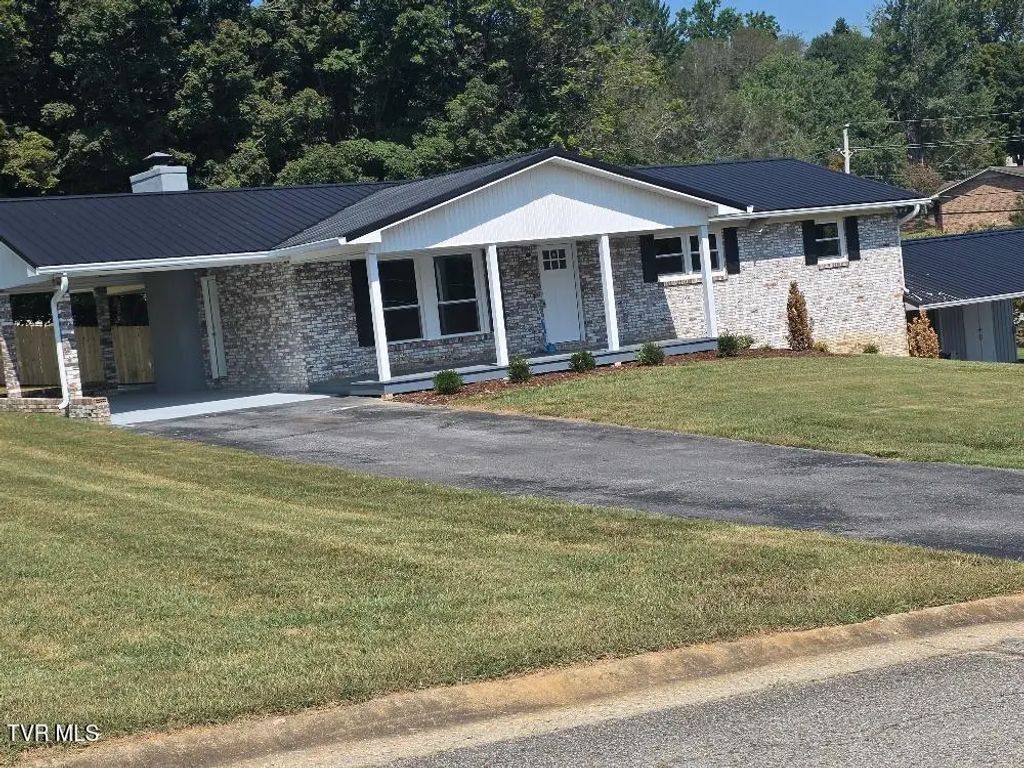 5040 Dublin Road, Kingsport