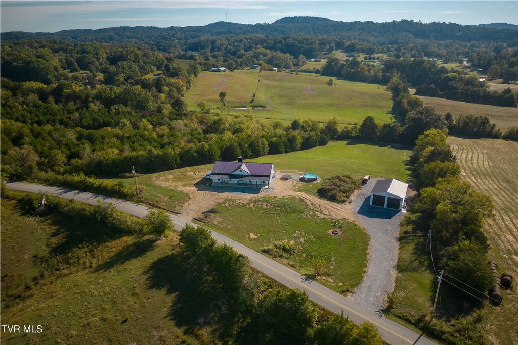 722 South Wesley Chapel Road, Greeneville