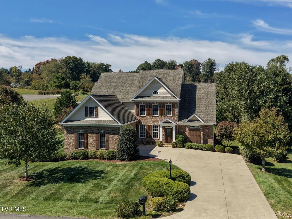 16115 Peregrine Drive, Bristol