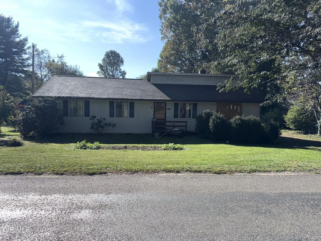 1149 Rainbow Road, Mountain City