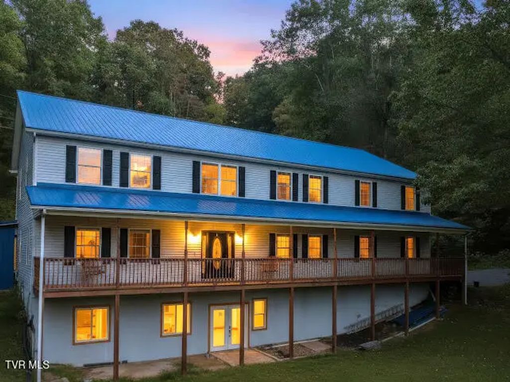 955 Wakefield Drive, Pounding Mill