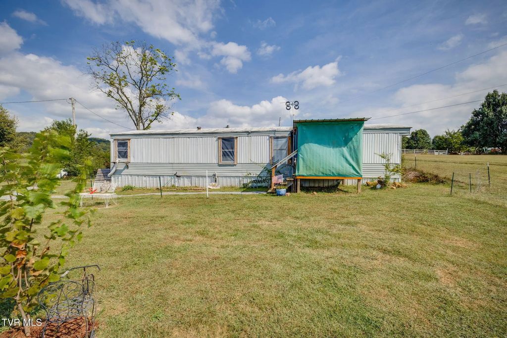 297 Union Hollow Road, Church Hill