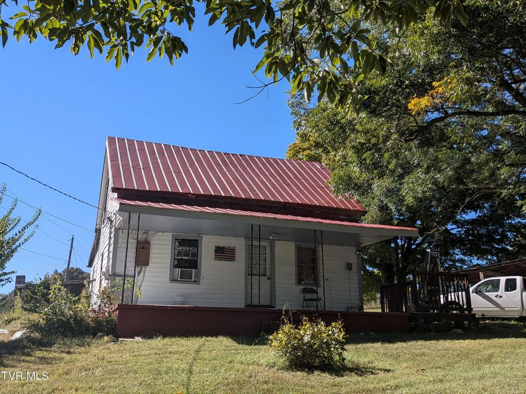 580 Cartwheel Road, Greeneville