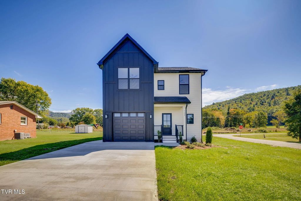 133 Unaka View Drive, Erwin