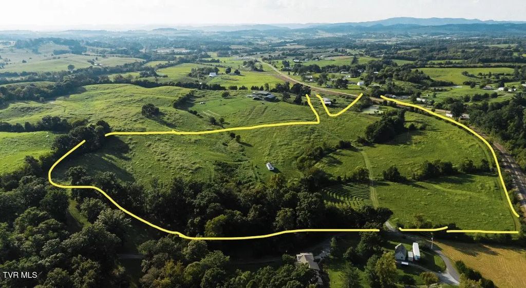 227 Ladrew Lane, Bulls Gap