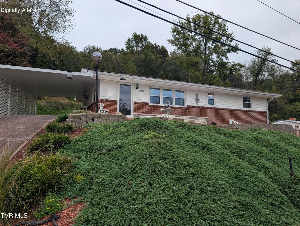 169 Charleston Street, Weber City
