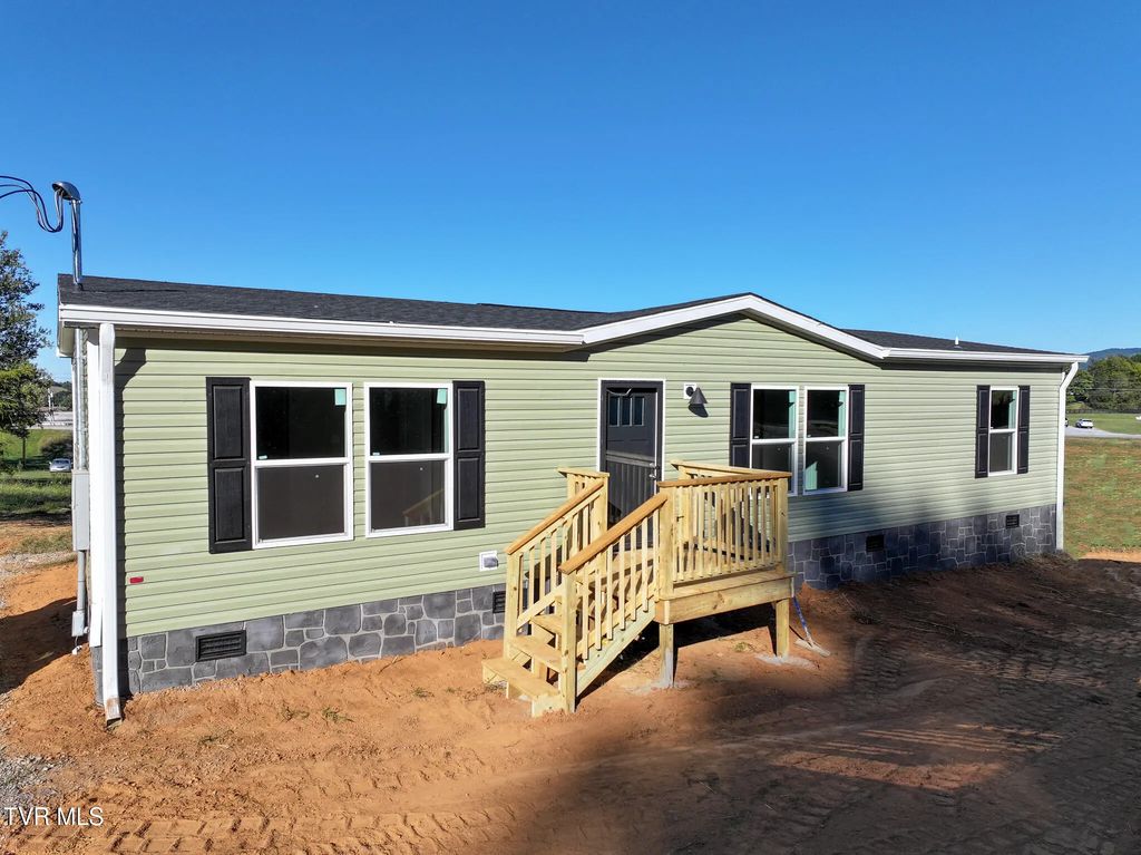 124 Dillow Hill Drive, Chuckey