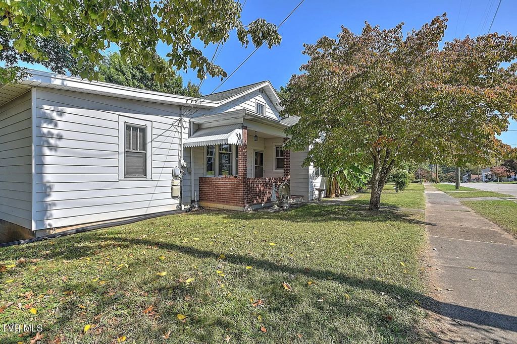 277 Main Street, Bluff City