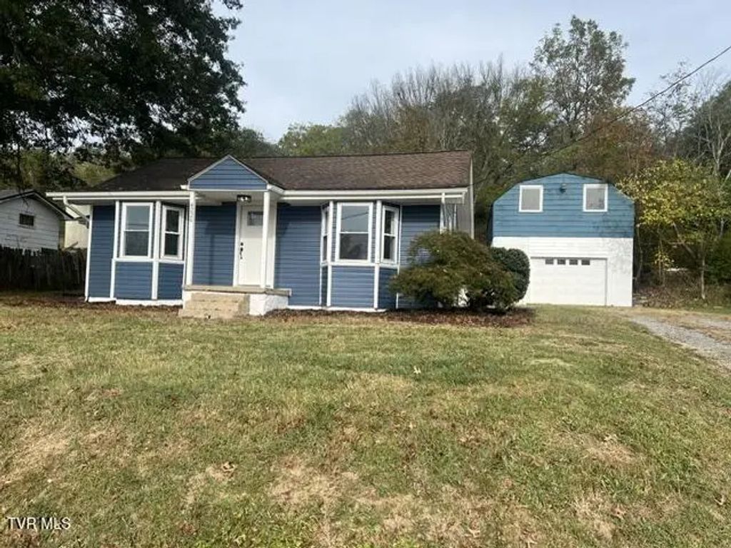 4220 Maplewood Street, Kingsport