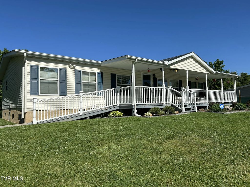 1746 Goshen Valley Road, Church Hill