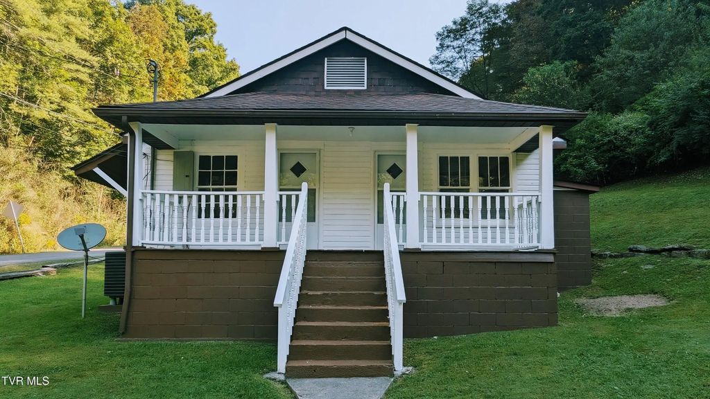 140 Turner Road, Clinchco