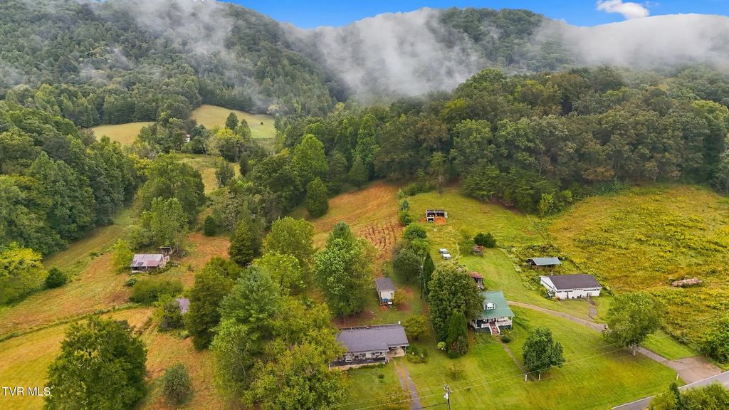 3222 Goshen Valley Road, Rogersville