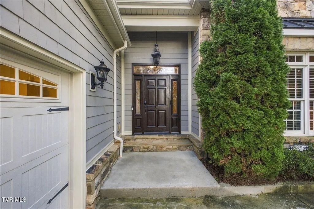 1858 Villa Court, Johnson City