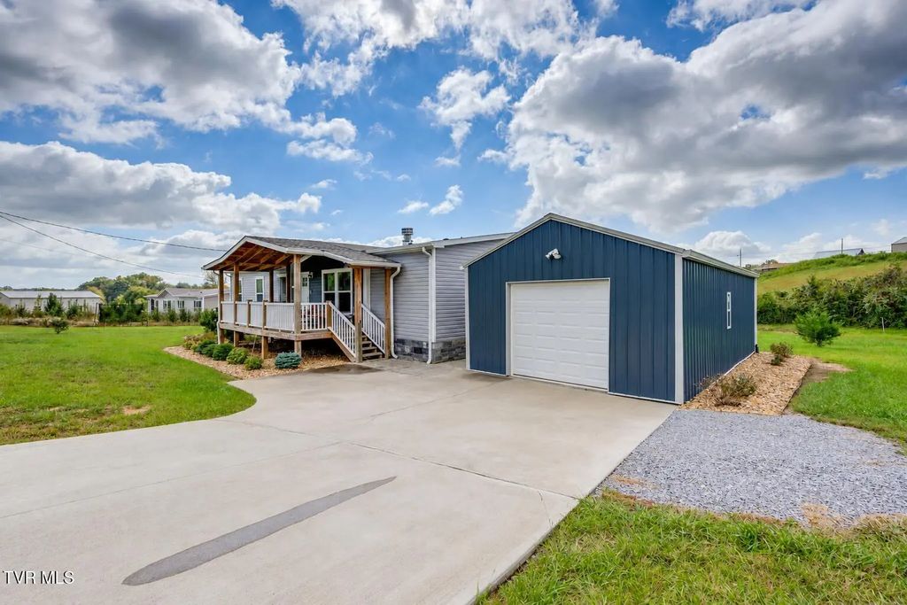 Bull Feet 180 Oasis Road, Bulls Gap Property Listing: MLS® #10002496