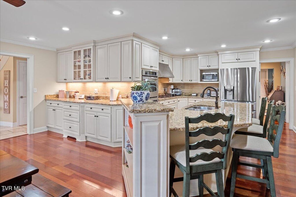 12 of 81 - 61 Fairway Drive, Bristol, TENNESSEE