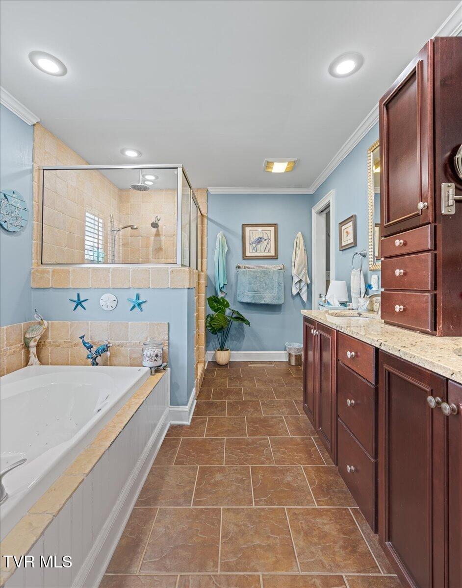 28 of 81 - 61 Fairway Drive, Bristol, TENNESSEE