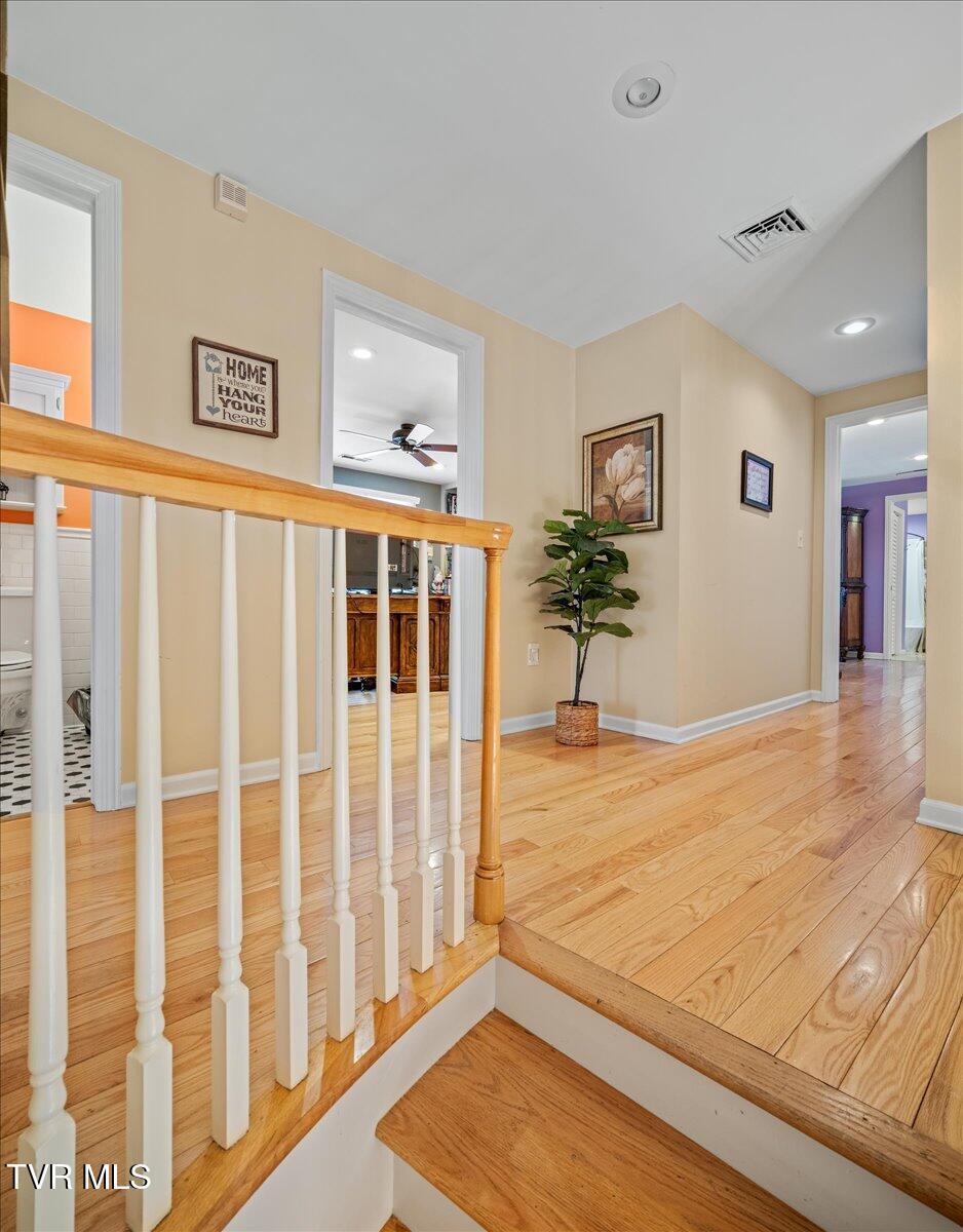 32 of 81 - 61 Fairway Drive, Bristol, TENNESSEE