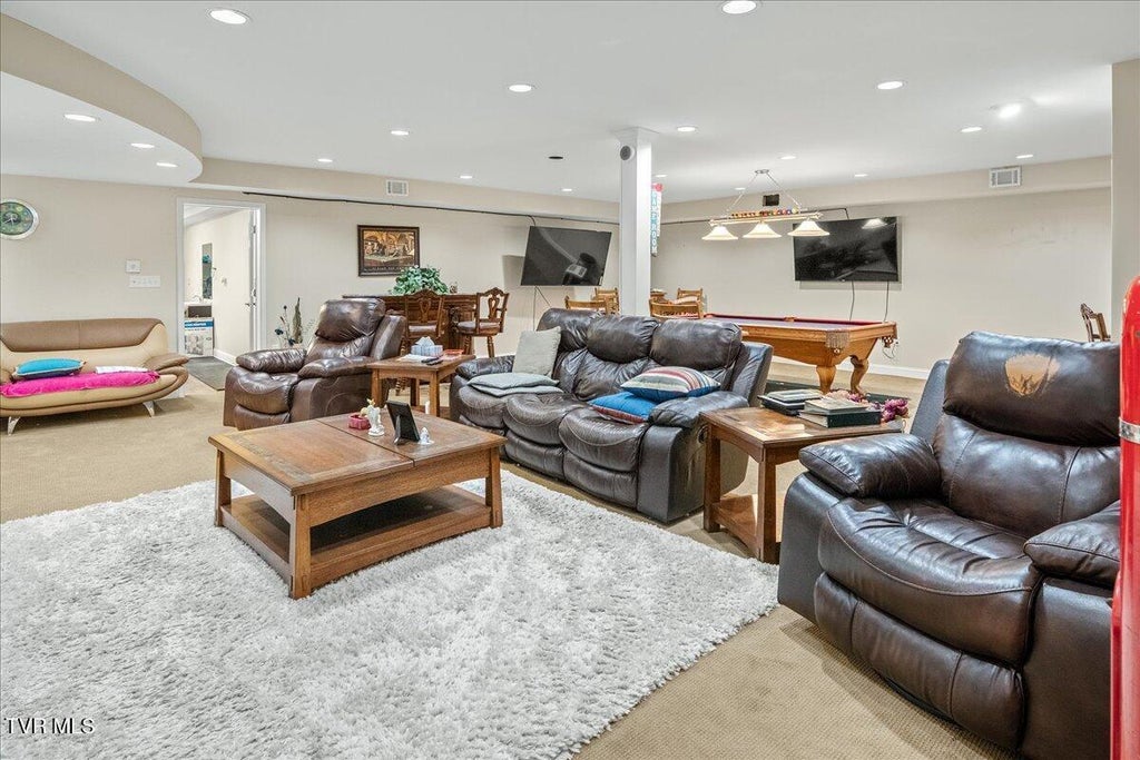 55 of 81 - 61 Fairway Drive, Bristol, TENNESSEE