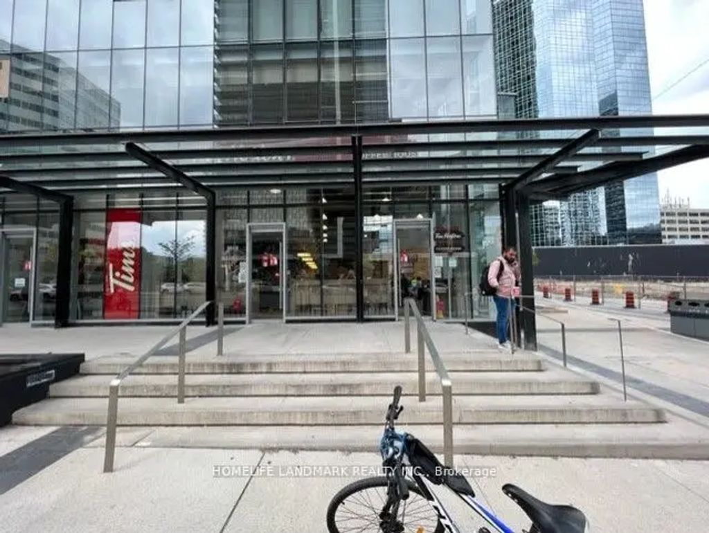4750 Yonge Street 101, Toronto C07