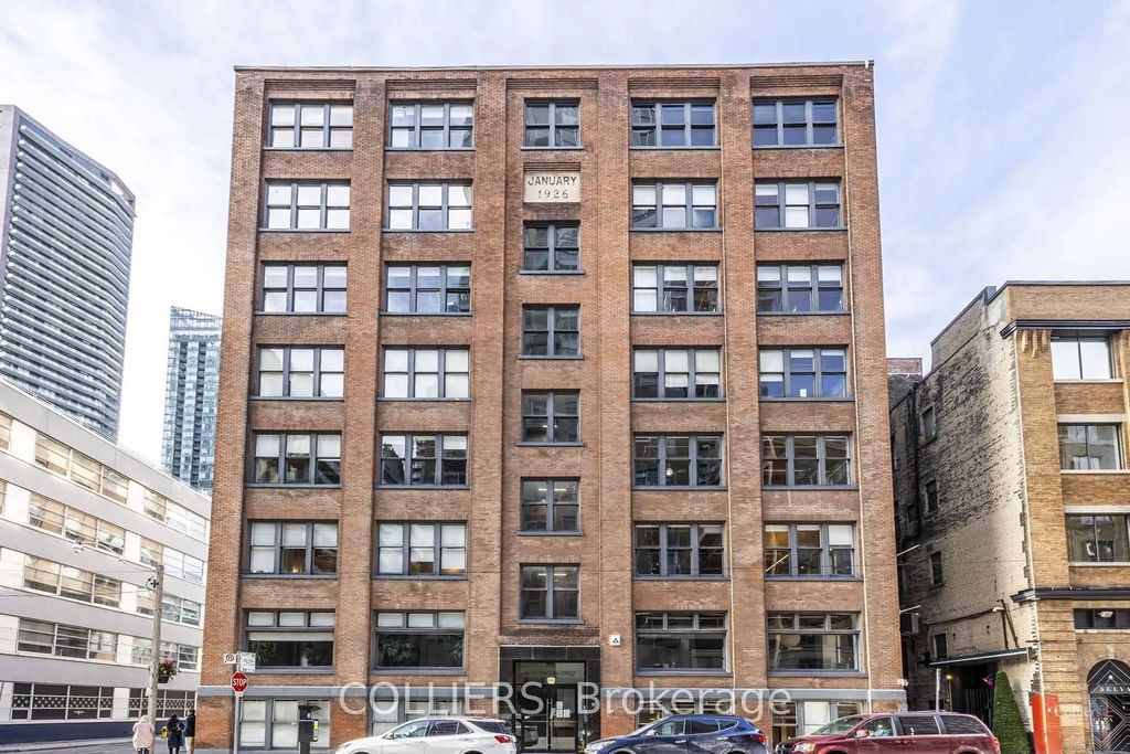 30 Duncan Street 202, Toronto C01