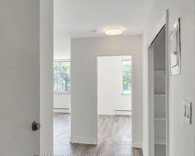 18 Kenrae Road 12, Toronto C11