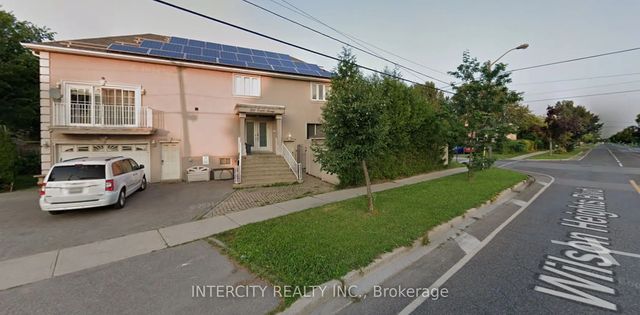 222 Combe Avenue 1, Toronto C06