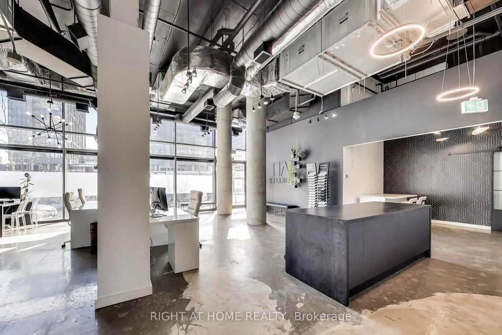 98 Sudbury Street, Toronto C01