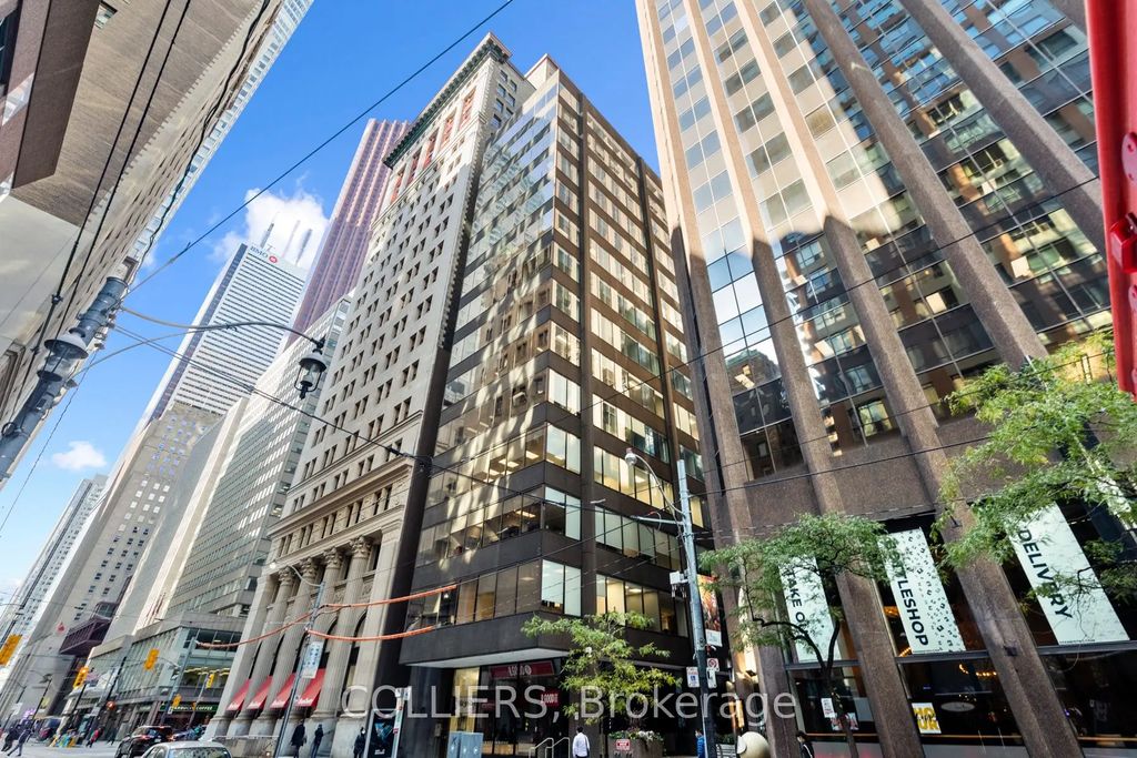 10 King Street E 710, Toronto C08