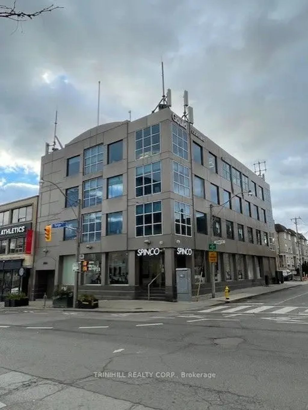 1220 Yonge Street 201, Toronto C02
