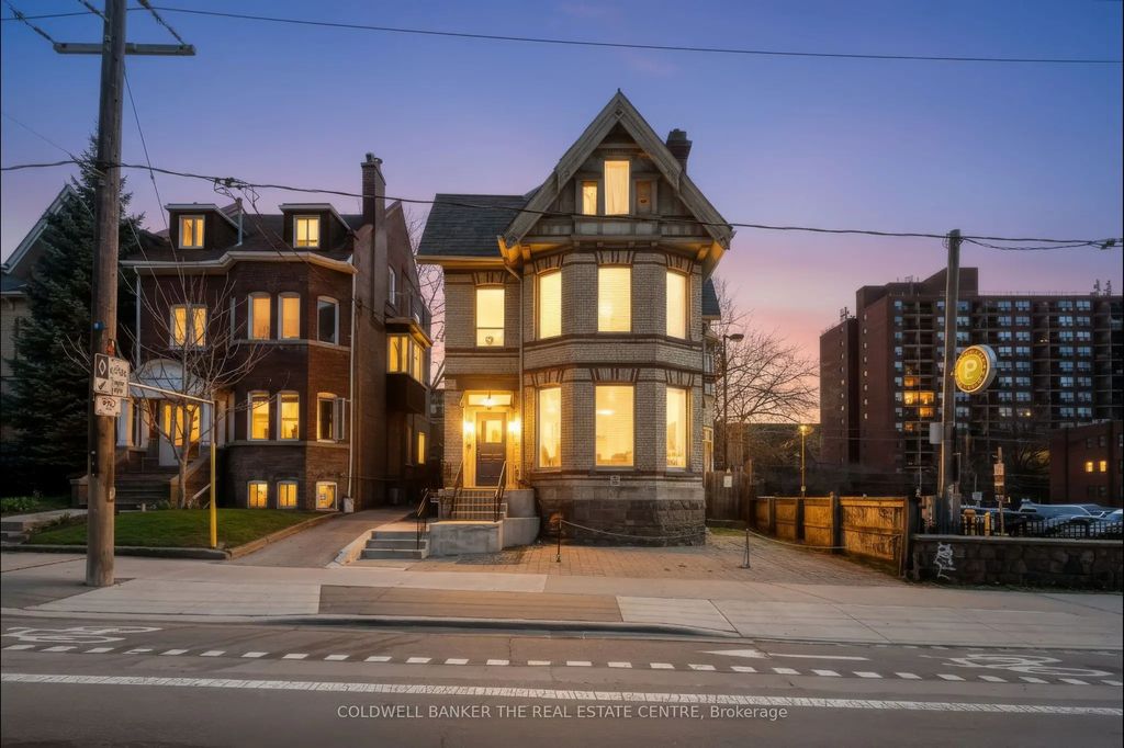 413 Sherbourne Street E 3+, Toronto C08