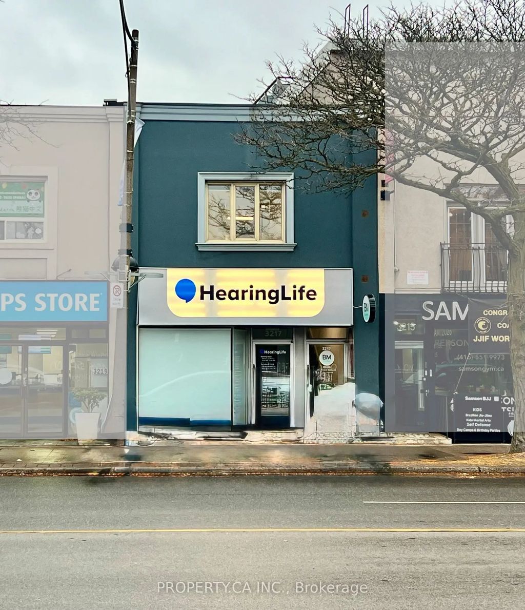 3217 Yonge Street, Toronto C04