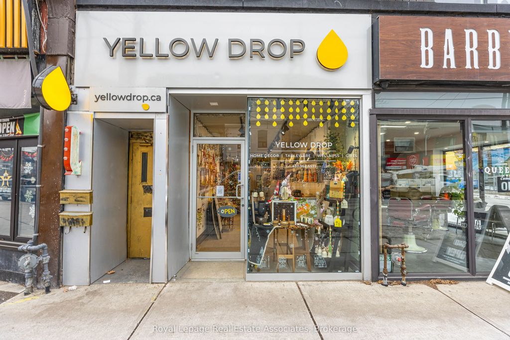 618 Queen Street W, Toronto C01