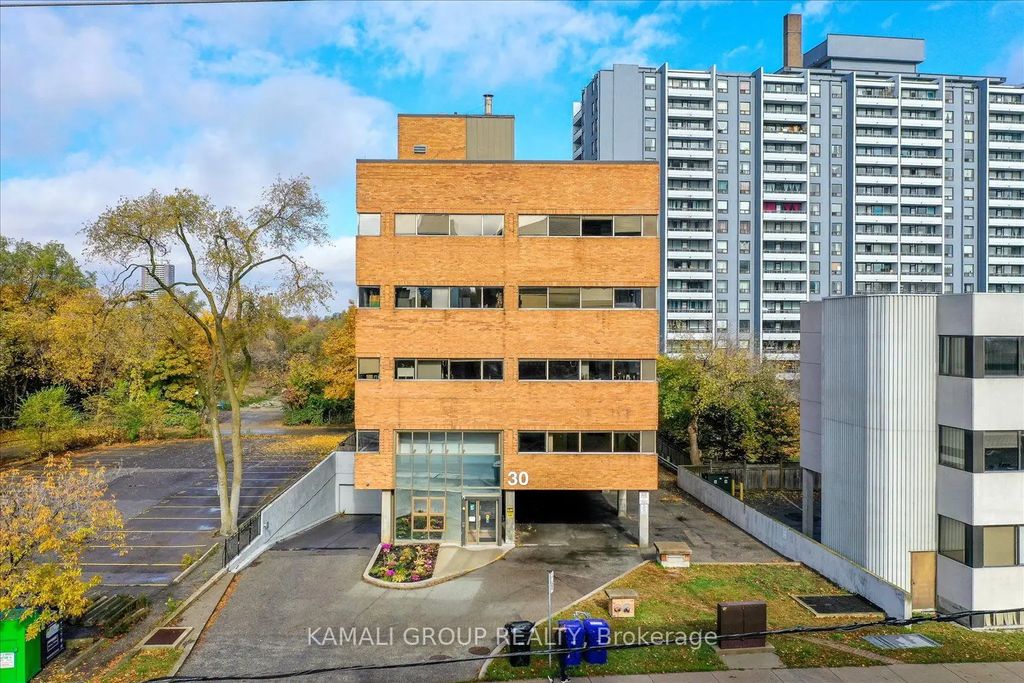 30 Drewry Avenue Floor 4, Toronto C07
