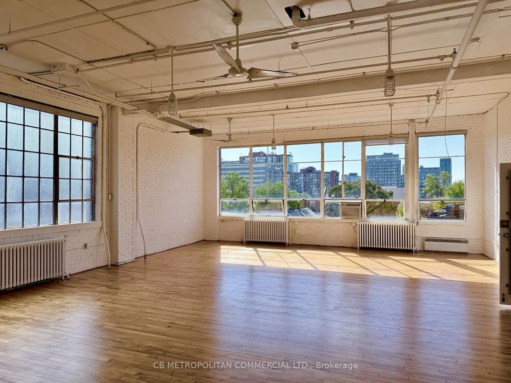 688 Richmond Street W 401, Toronto C01