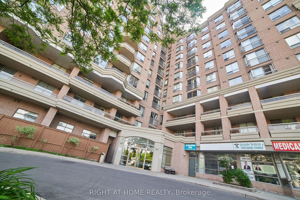 1700 Eglinton Avenue E 609, Toronto C13